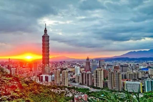 美爆了！世界各地清晨5點鐘的樣子