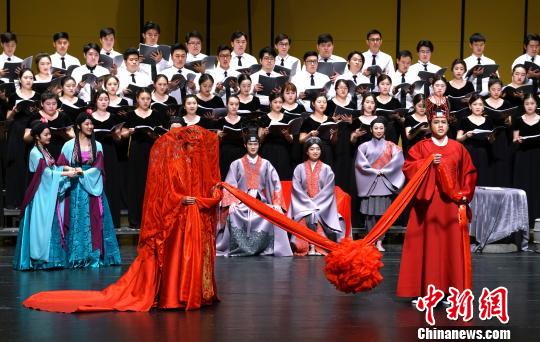 原創(chuàng)歌劇《湯顯祖》開(kāi)演“臨川四夢(mèng)”結(jié)緣“西方明珠”