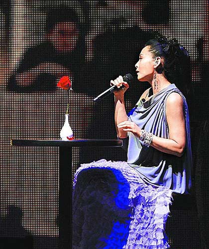 劉若英小巨蛋登臺當婚禮 有口難言告別演唱(圖)