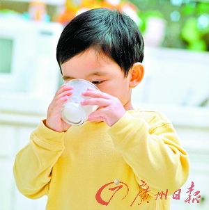 怎樣喝牛奶更營養(yǎng)、更健康