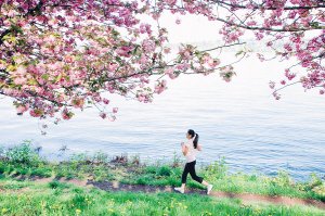 立春運(yùn)動(dòng)：串門拜年 伸伸懶腰也養(yǎng)生