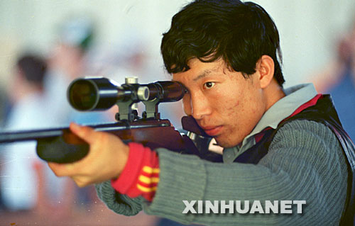 1984年7月31日，李玉偉奪得第23屆洛杉磯奧運(yùn)會(huì)男子50米移動(dòng)靶射擊比賽金牌。