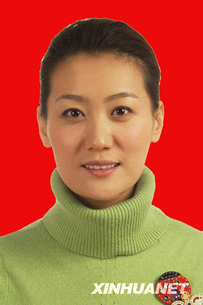 這是中國(guó)人民解放軍總政治部歌舞團(tuán)演員譚晶(女)。
