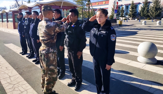 嚴寒礪血性 練兵促實戰(zhàn)