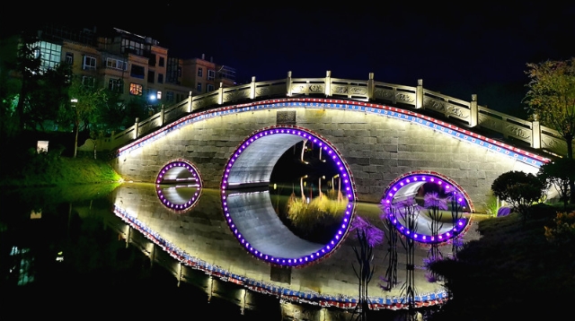 夜色中的香巴拉公園，有沒有驚艷到你？