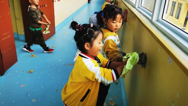 【愛國衛(wèi)生運動】開發(fā)區(qū)幼兒園積極開展愛國衛(wèi)生運動