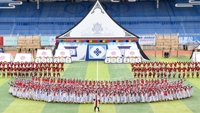 迪慶·香格里拉2023年端午賽馬節(jié)開幕式高清圖集來襲，精彩不容錯過！