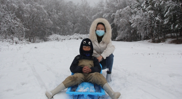在迪慶，與今冬第一場(chǎng)雪相遇